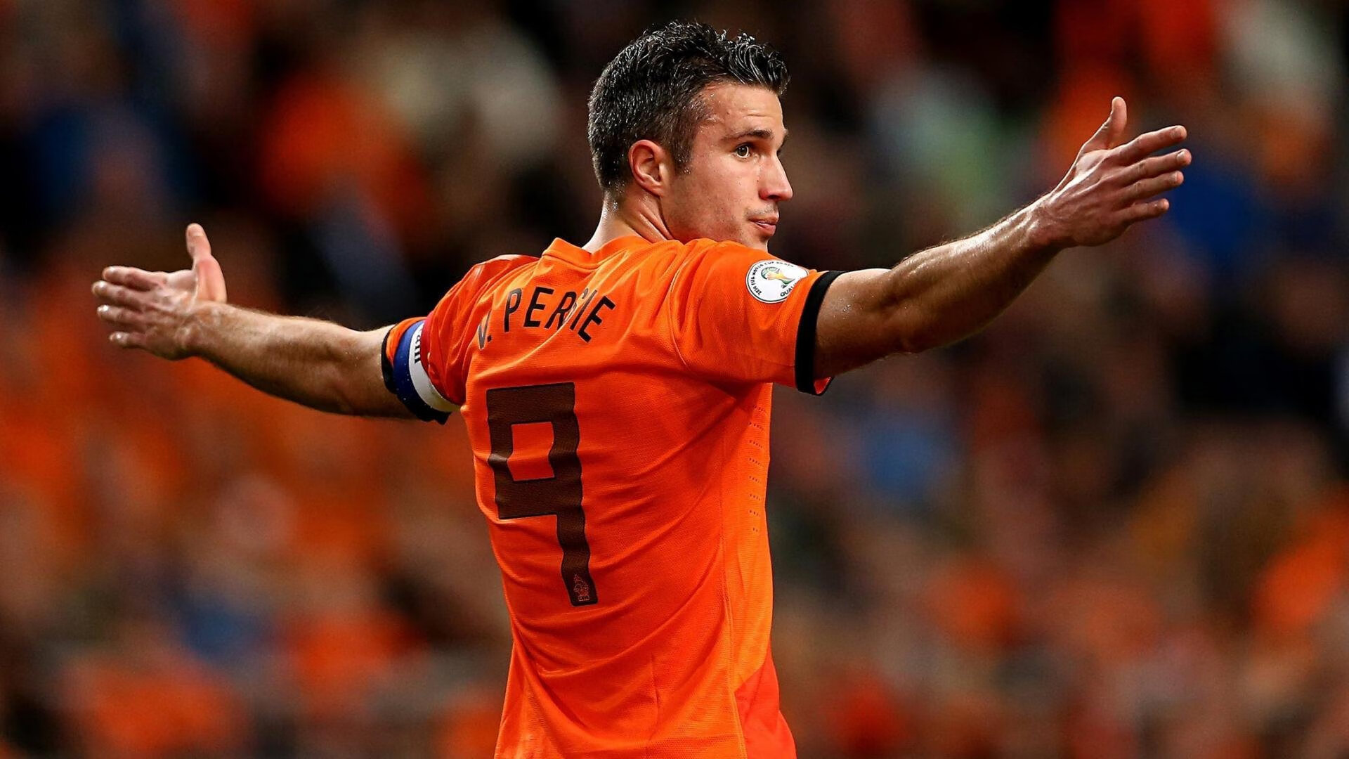 爱游戏-英超冠军争夺：关键时刻的英雄一瞬！，英超冠军的含金量